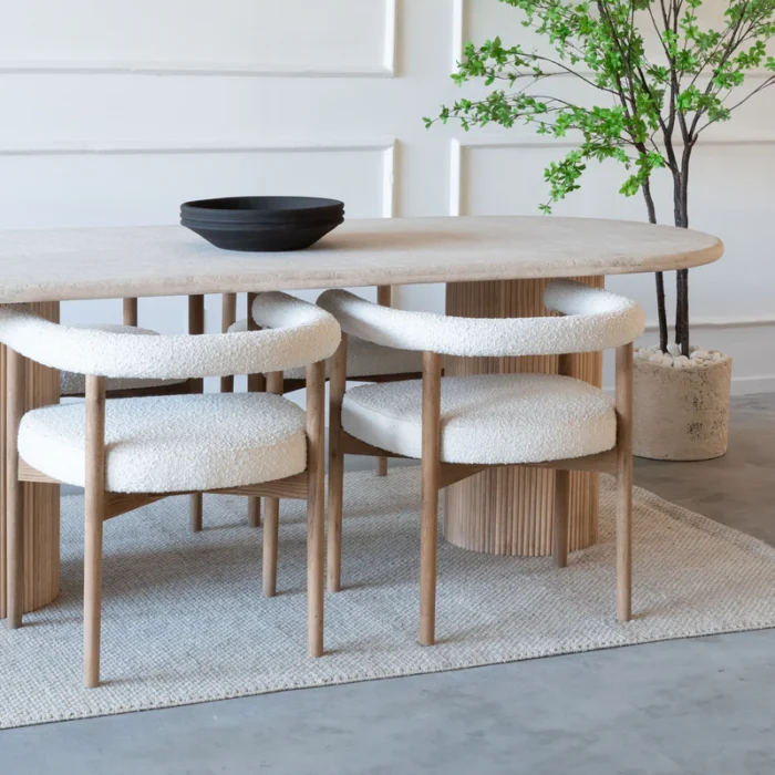 PRITI Oval Dining Table