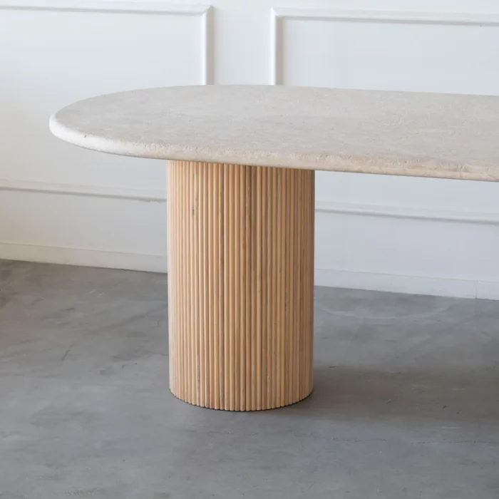 PRITI Oval Dining Table