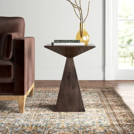 PRITI End Table