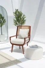 PRITI Lounge Chair