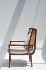 PRITI Lounge Chair