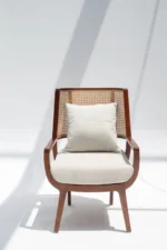 PRITI Lounge Chair