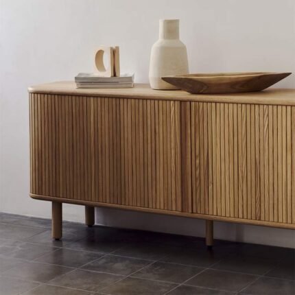 PRITI 2-Door Sideboard