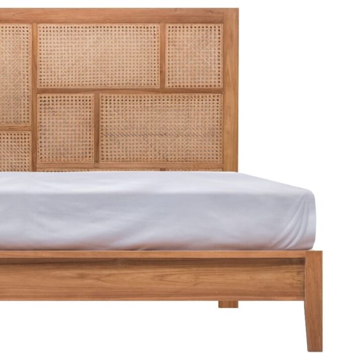 PRITI Cane Bed