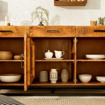 PRITI Sideboard