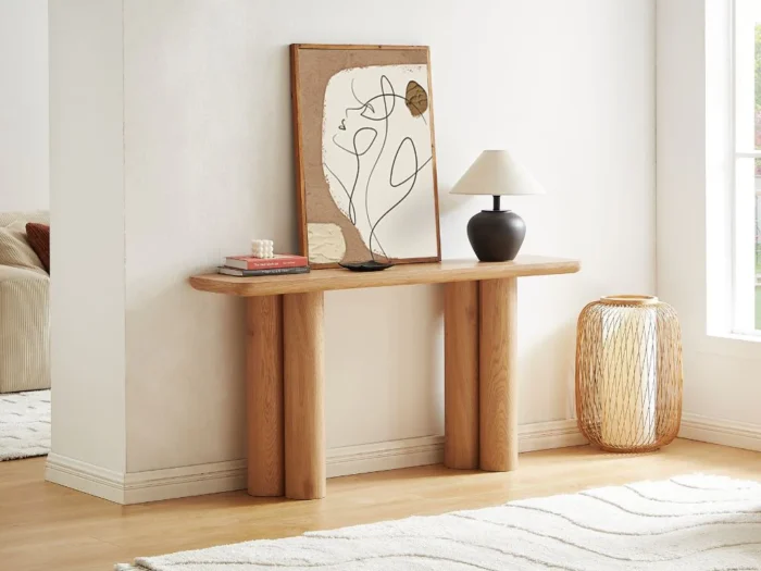 PRITI Console Table