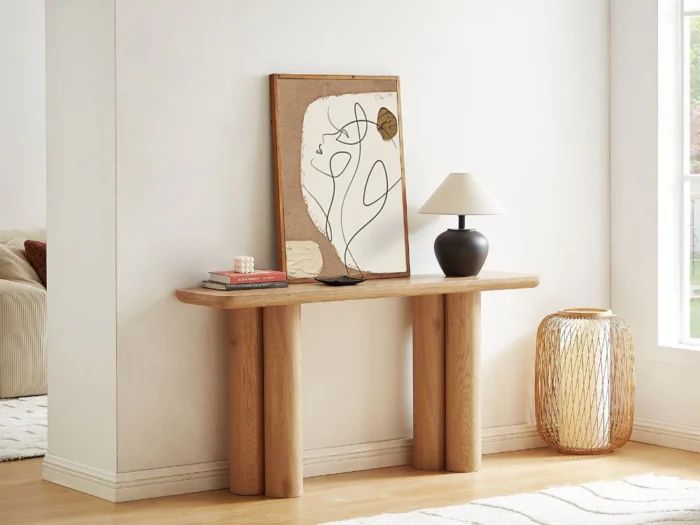 PRITI Console Table