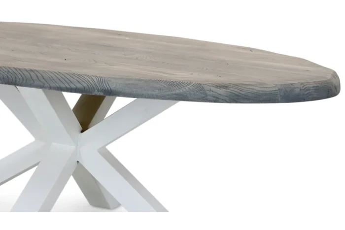 PRITI Dining Table