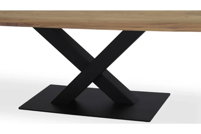 PRITI Dining Table