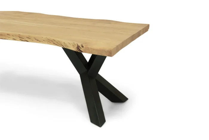 PRITI Dining Table