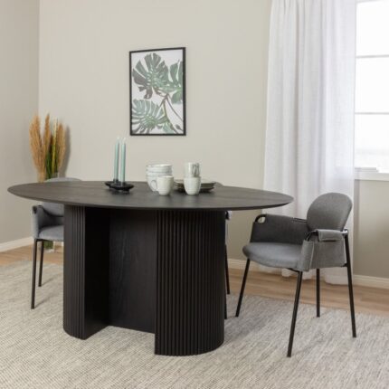 Table à manger ovale PRITI avec pied central en bois noir
