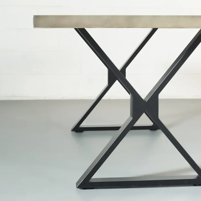 PRITI VERONA - Grey Concrete Dining Table with X Black Legs