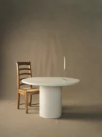 PRITI Giro Round Dining Table