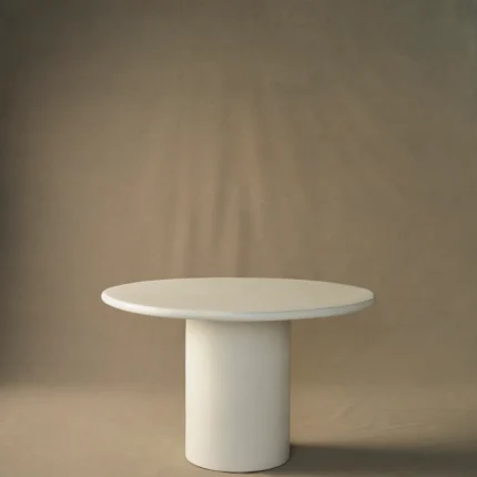 PRITI Giro Round Dining Table