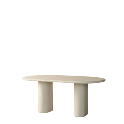 PRITI Frank Oval Dining Table