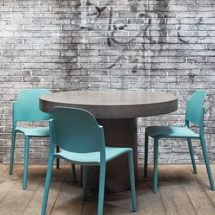 PRITI Circa Concrete Round Dining Table