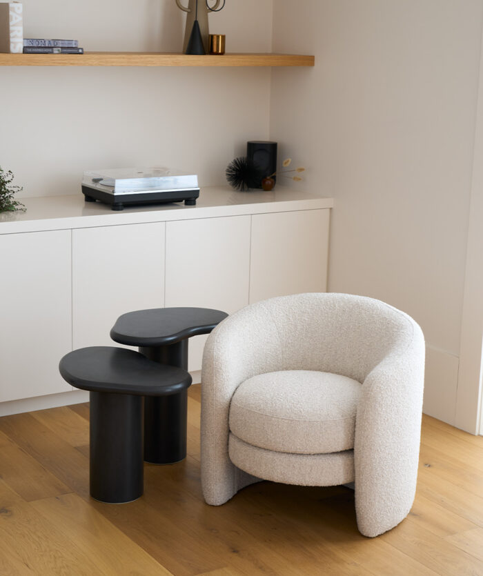 PRITI Jonah Side Table- Black