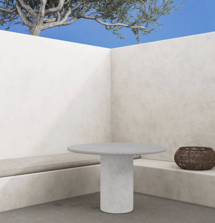 PRITI Arata Dining Table