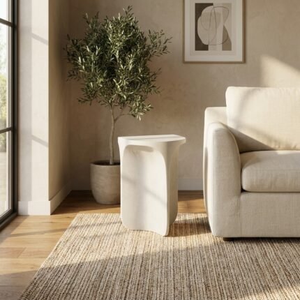 PRITI Isle Concrete Side Table