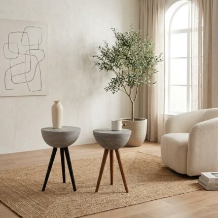 PRITI Tripod Side Table