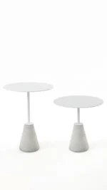 PRITI Round bistro table in white painted steel with concrete base