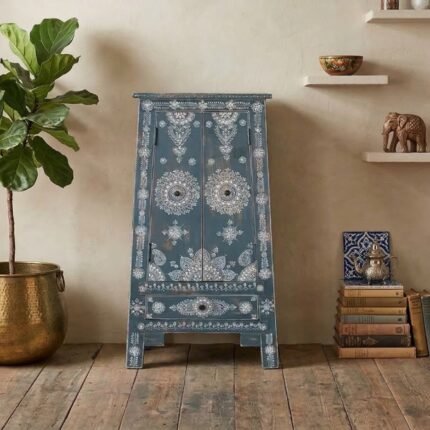 Exclusive PRITI Madeja Wooden Sideboard with 2 Doors and 1 Drawer