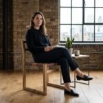 Stylish Comfortable Fabric Accent Chair - Image 2