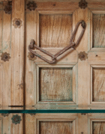 Luxury Wooden Handicraft Storage Cabinet for Home - Image 3
