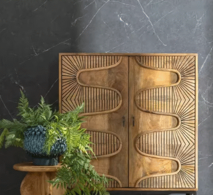 Handcrafted Wooden Storage Cabinet Furniture (Solid Wood), Handcrafted Wooden Cabinet