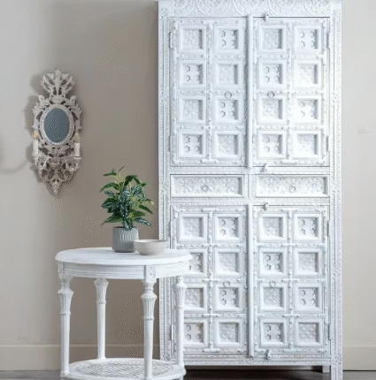 Handicraft Traditional Wooden Wardrobe Furniture (Solid Wood), Handicraft Traditional Wardrobe , Luxury Handcrafted Traditional Wooden Wardrobe , Luxury Handcrafted Wardrobe