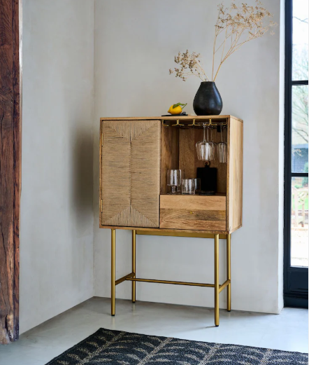Wooden cabinet with metal legs Wooden cabinet with metal legs