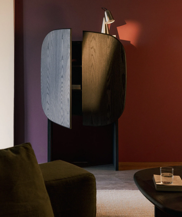 Screenshot 2025-10-30 123530 Aparador Alto 2 Puertas de Madera Kuroen - Image 9