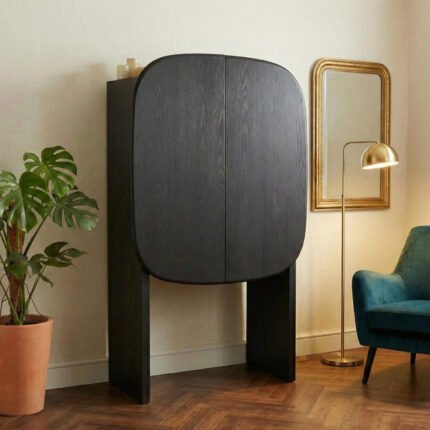 Aparador Alto 2 Puertas de Madera Kuroen