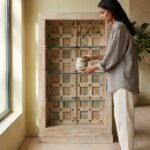 Luxury Wooden Handicraft Storage Cabinet for Home - Image 2