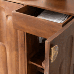 Meuble bar en bois de – Élégance - Image 5