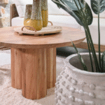 Mesa de comedor redonda de madera