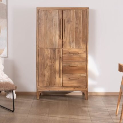 Meuble en acacia massif et