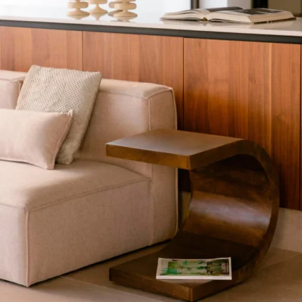 Mesa Lateral de Madeira de Manga