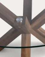 A Mesa de Jantar Redonda de Madeira - Image 2