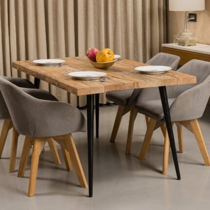 table de repas en bois massif