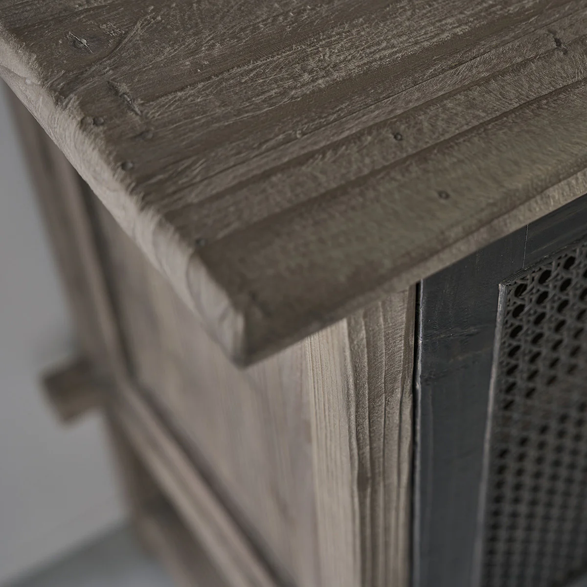 meuble de rangement en bois recyclé - Image 5