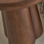 table de salon ronde en bois de manguier massif - Image 3