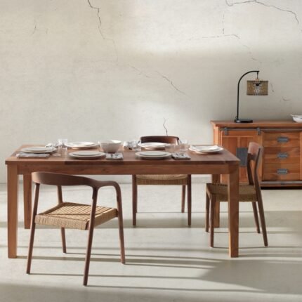 Lot de 4 fauteuils en bois de