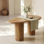 Eettafel Priti brown mango wood dining table with Column Leg - Organic | 160 cm